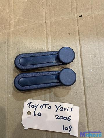 TOYOTA YARIS P9 corola avensis Raamslinger 6926002020 beschikbaar voor biedingen