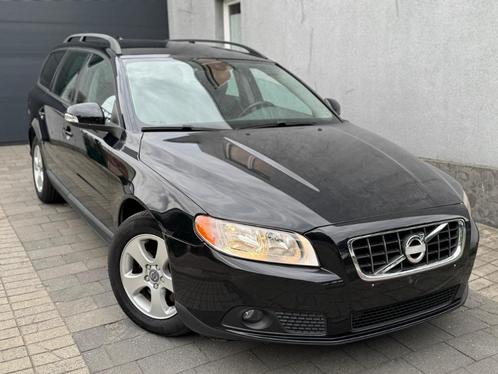 VOLVO V70 2.5T BENZINE 2010 MET 59000 KM EERSTE EIGENAAR, Auto's, Volvo, Bedrijf, Te koop, V70, Airconditioning, Bluetooth, Radio