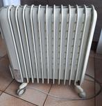 Radiateur à huile De Longhi V551225, Maison & Meubles, Poêles, Comme neuf, Enlèvement, Électrique, Réchauffeur d'huile