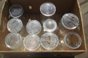 Partij glazen Weckpotten beschikbaar voor biedingen