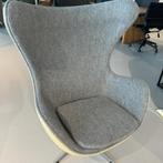 Egg chair grijs met fineer hout. Nieuw!, Ophalen