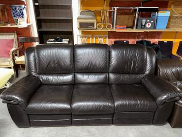 Canapé en cuir marron 3P beschikbaar voor biedingen