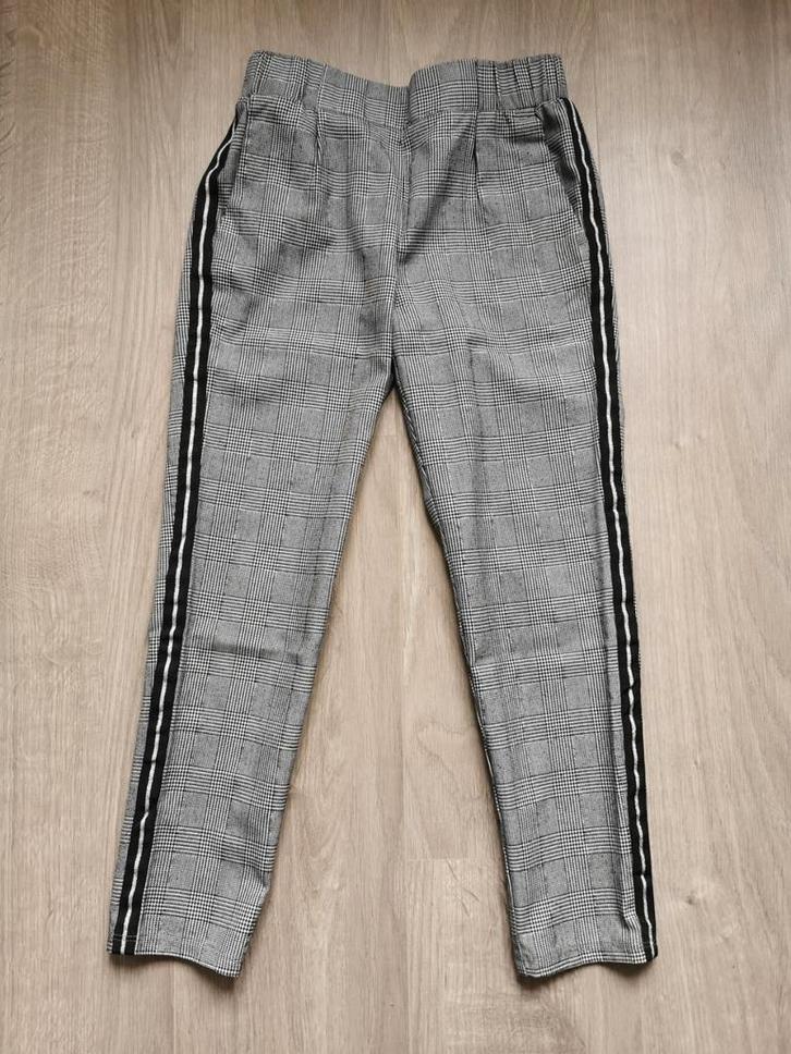 Grijze broek JBC - maat 140, Kinderen en Baby's, Kinderkleding | Maat 140, Gebruikt, Broek, Ophalen of Verzenden