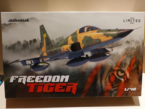 Eduard (11182) Edition limitée: Northrop F-5 "Freedom Tiger", Hobby & Loisirs créatifs, Modélisme | Avions & Hélicoptères, Neuf
