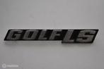 Aluminium "Golf LS" embleem Swallowtail 1974 1975 1976, Gebruikt, Volkswagen, Ophalen of Verzenden, Volkswagen