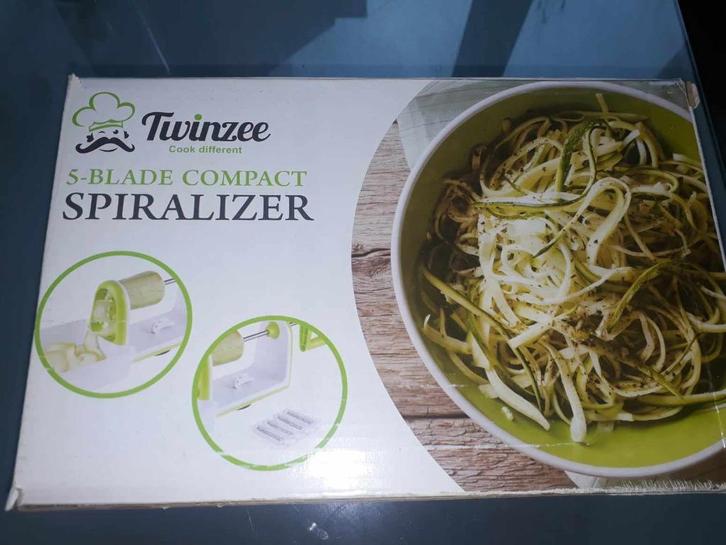 Spiralizer spiraliseur taille legumes  coupe legumes compact, Elektronische apparatuur, Gourmetstellen, Nieuw, Ophalen