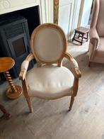 Beige eiken stoel, Enlèvement