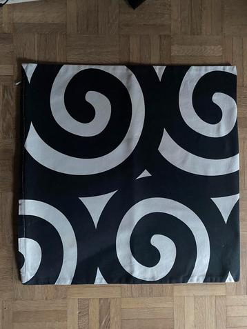 Originele Marimekko kussenslopen beschikbaar voor biedingen