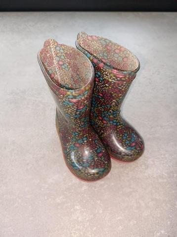 Kinder laars m 21 beschikbaar voor biedingen