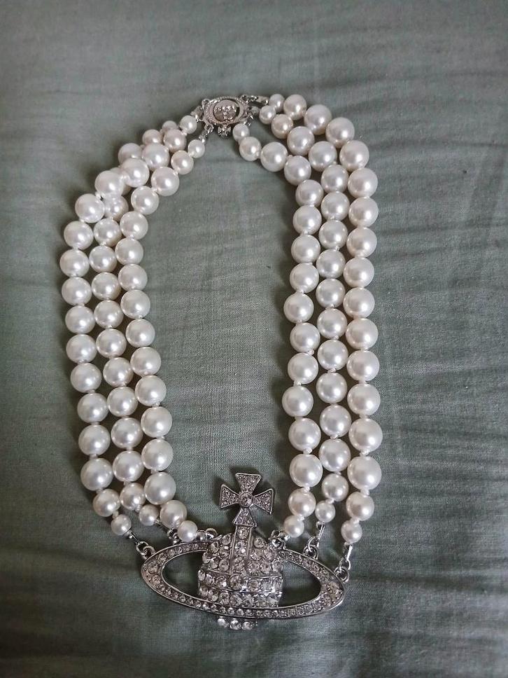 Collier vivienne westood trio perle argent, Handtassen en Accessoires, Kettingen, Zo goed als nieuw, Zilver, Zilver, Ophalen of Verzenden