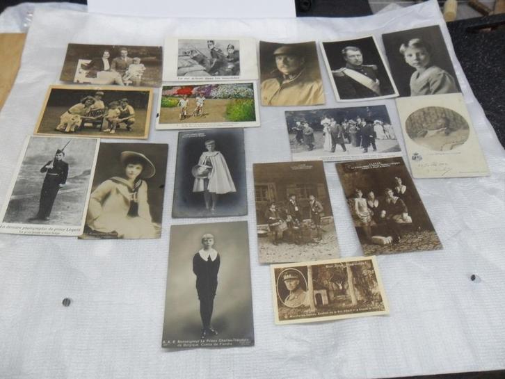 Vintage ansichtkaarten over de Belgische koninklijke familie, Verzamelen, Koningshuis en Royalty, Kaart, Foto of Prent, Ophalen of Verzenden