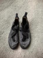 Chaussons d'escalade grise 42 SIMOND, Enlèvement, Utilisé