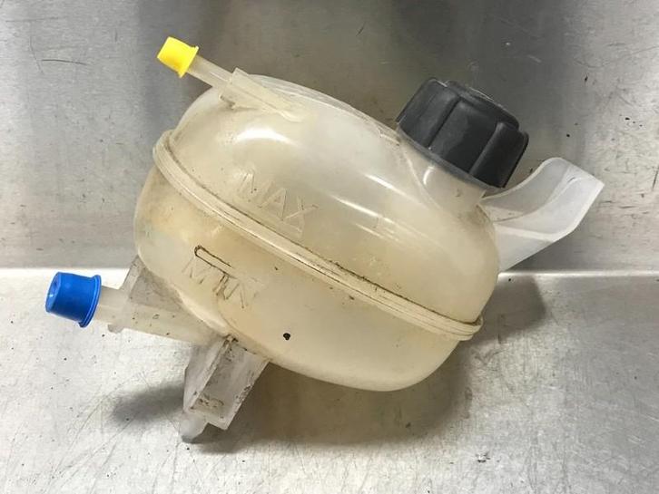 EXPANSIERESERVOIR Nissan Micra (K14) (01-2016/12-2024), Auto-onderdelen, Overige Auto-onderdelen, Nissan, Gebruikt