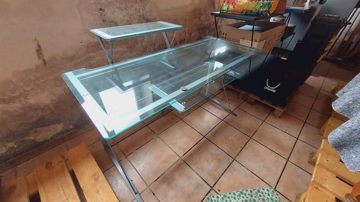 Glazen bureau met plank—Modern design—Zeer goede staat, Huis en Inrichting, Bureaus, Gebruikt, Ophalen