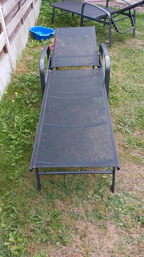 2 tuinligbedden, Jardin & Terrasse, Chaises longues, Comme neuf, Aluminium, Réglable, Enlèvement