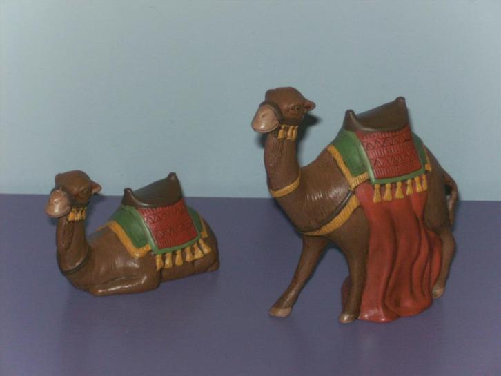 2 Vintage beeldjes van kamelen., Verzamelen, Beelden en Beeldjes, Gebruikt, Dier, Ophalen of Verzenden