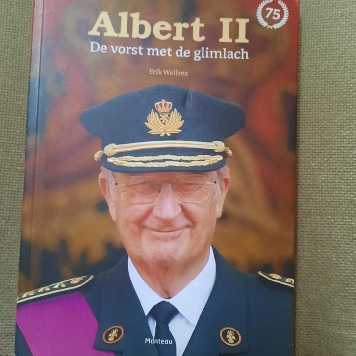 ALBERT II - DE VORST MET DE GLIMLACH - ERIK WELLENS , Boeken, Geschiedenis | Nationaal, 20e eeuw of later, Ophalen of Verzenden