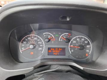 Fiat Qubo, Auto's, 1360 cc, Zwart, 4 cilinders, 400 kg