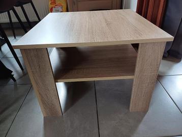 Salontafel beschikbaar voor biedingen