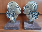 2 art deco  vrouwenkopjes in koper/brons, Ophalen of Verzenden