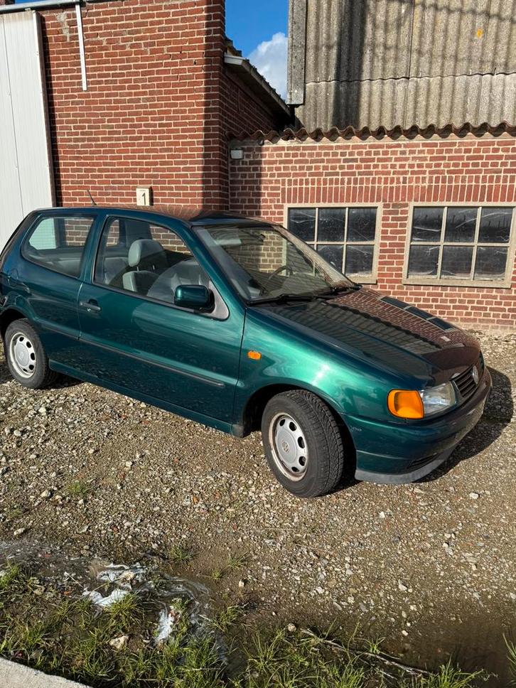 Volkswagen polo 1996, Auto's, Volkswagen, Particulier, Polo, Benzine, Stadsauto, 3 deurs, Handgeschakeld, Groen, Grijs, Stof, Ophalen