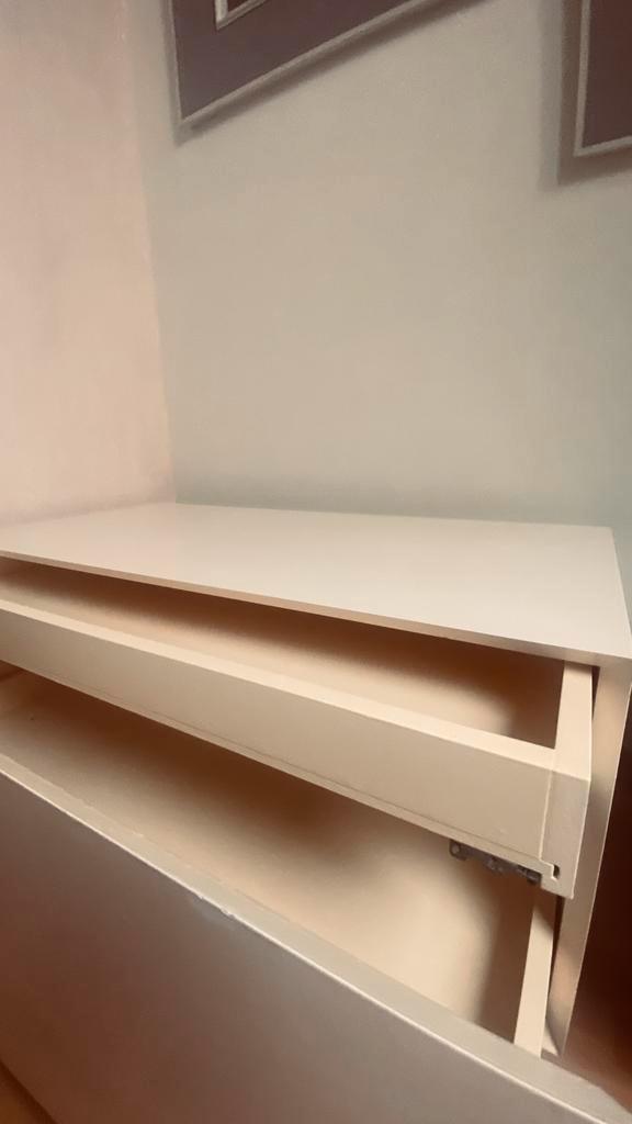 Salontafel op wielen met onderverdeling, Huis en Inrichting, Tafels | Salontafels, Gebruikt, 50 tot 75 cm, 50 tot 100 cm, 100 tot 150 cm