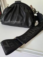 Valentino handtas, Ophalen, Handtas