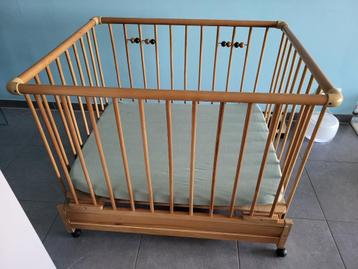 Babypark / box  beschikbaar voor biedingen