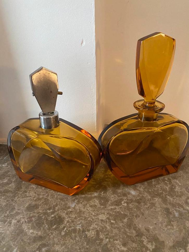 Flacons de parfun Art Déco Moser, Collections, Parfums, Comme neuf, Enlèvement ou Envoi