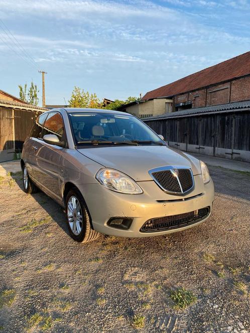 Lancia ypsillon 2008 benzine 107dkm, Auto's, Lancia, Particulier, Ypsilon, Airbags, Airconditioning, Android Auto, Apple Carplay
