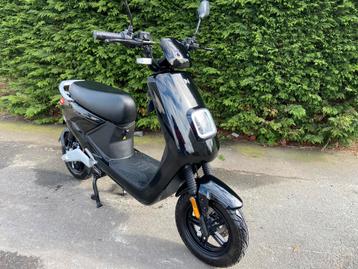 Elektrische scooter klasse B * 2022 * beschikbaar voor biedingen