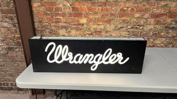 Lichtreclame Wrangler beschikbaar voor biedingen