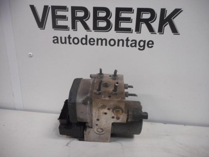 BLOC ABS (FREINS ANTI-BLOCAGE) Opel Zafira (F75) (24432511), Autos : Pièces & Accessoires, Autres pièces automobiles, Opel, Utilisé