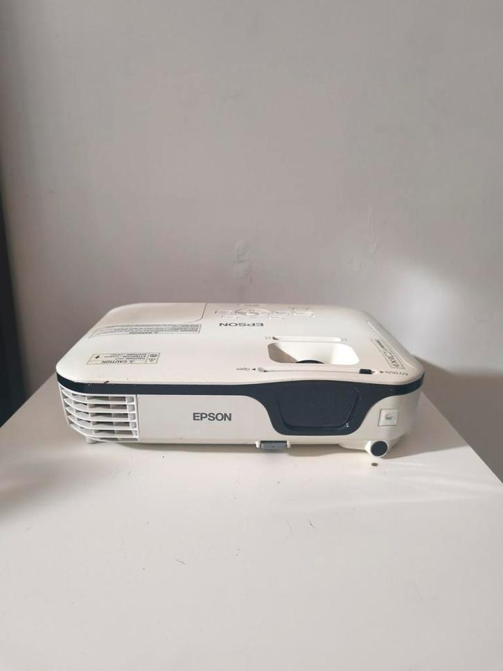 Vidéoprojecteur Epson EB-X12 – Bon état, TV, Hi-fi & Vidéo, Projecteurs vidéo, Enlèvement ou Envoi