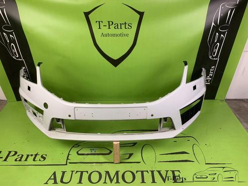 skoda octavia RS voorbumper bumper 6E0 807 221AA, Auto-onderdelen, Carrosserie, Bumper, Skoda, Gebruikt
