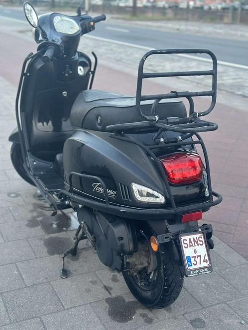 Gts toscana- a klasse, Fietsen en Brommers, Snorfietsen en Snorscooters, Ophalen
