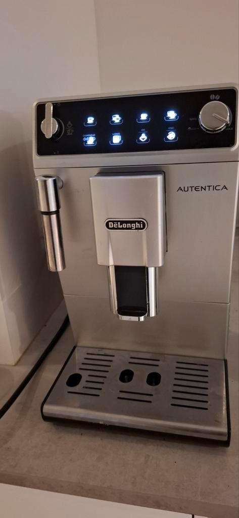 Delonghi Autentica koffiemachine smal model!, Elektronische apparatuur, Koffiezetapparaten, Zo goed als nieuw, Koffiebonen, Koffiemachine