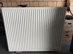 radiator CV type 22 +/- 2700W met beugels, 60 tot 150 cm, 800 watt of meer, Gebruikt, 80 cm of meer