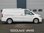 Mercedes-Benz Vito 111 L2 EXPORT Navigatie Trekhaak Koelwage, Auto's, Bestelwagens en Lichte vracht, Voorwielaandrijving, Euro 5