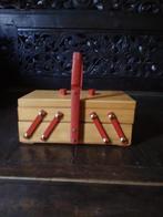 Vintage houten klein naaikoffertje, Verzenden