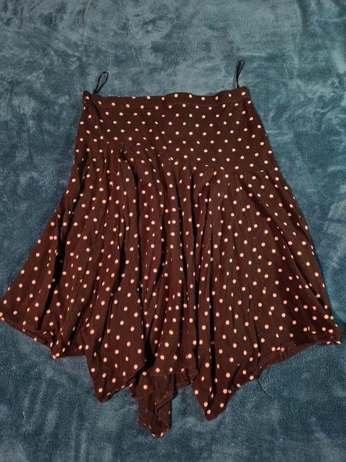 Rok H&M maat 38 polkadot , asymmetrische snit met elastiek, Kleding | Dames, Rokken, Gedragen, Maat 38/40 (M), Ophalen of Verzenden
