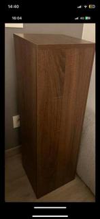 Houten Staanders, Ophalen