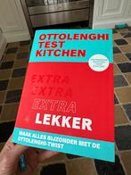 Yotam Ottolenghi - Ottolenghi Test Kitchen - Extra lekker, Boeken, Ophalen, Zo goed als nieuw, Yotam Ottolenghi; Noor Murad