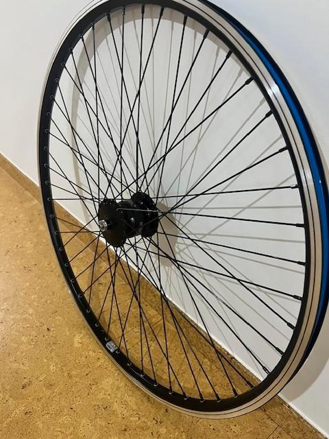 Handegebouwd voorwiel met SON 28 naafdynamo, Fietsen en Brommers, Fietsonderdelen, Nieuw, Algemeen, Wiel, Ophalen