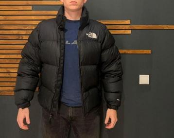 The Northface jas nuptse retro 1996 beschikbaar voor biedingen