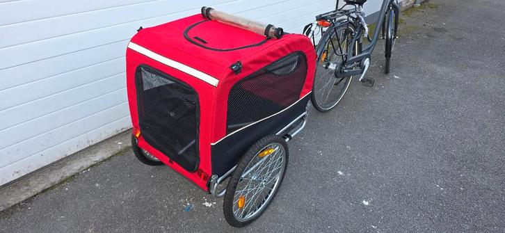 Opvouwbare Fietskar hond Trixie Tom&Co €85, Fietsen en Brommers, Fietsaccessoires | Aanhangwagens en Karren, Zo goed als nieuw