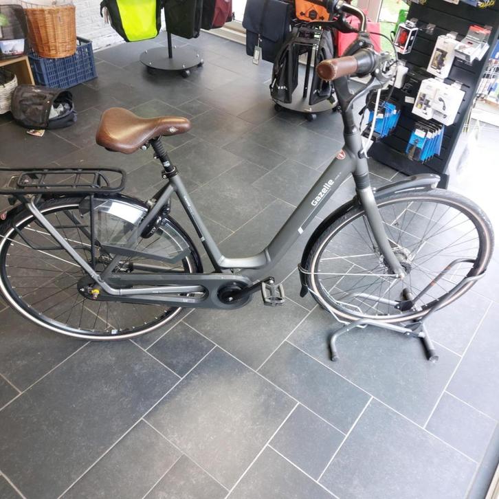 Gazelle Orange C8 maat L, Fietsen en Brommers, Fietsen | Dames | Damesfietsen, Zo goed als nieuw, Gazelle, Ophalen