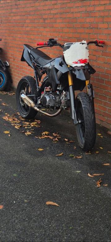 140 cc brommer beschikbaar voor biedingen