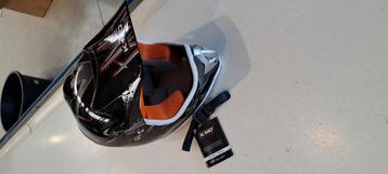 Crosshelm nieuw  beschikbaar voor biedingen