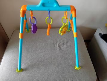 Baby gym  beschikbaar voor biedingen